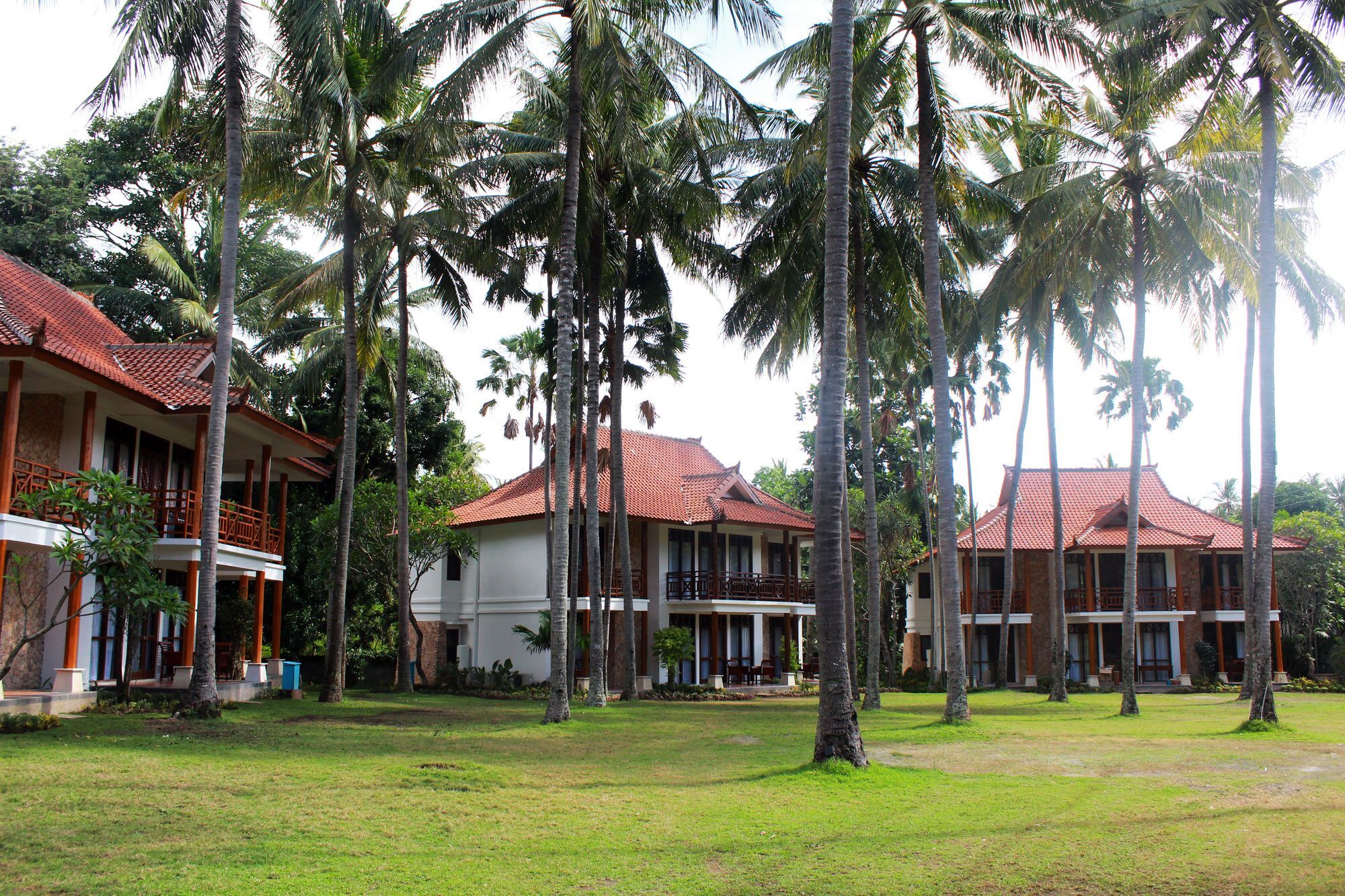 Mangsit Suites By Holiday Resort Lombok Exterior foto